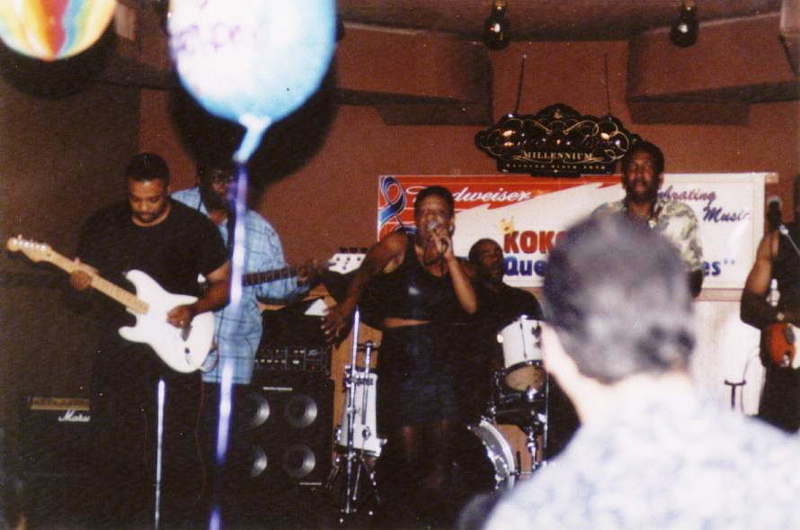 Laretha and The Wrist Band performing at Koko Taylor's celebrity lounge for Taylor's anniversary celebration